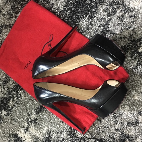 🚫SOLD🚫Authentic Christian Louboutins - Picture 2 of 6